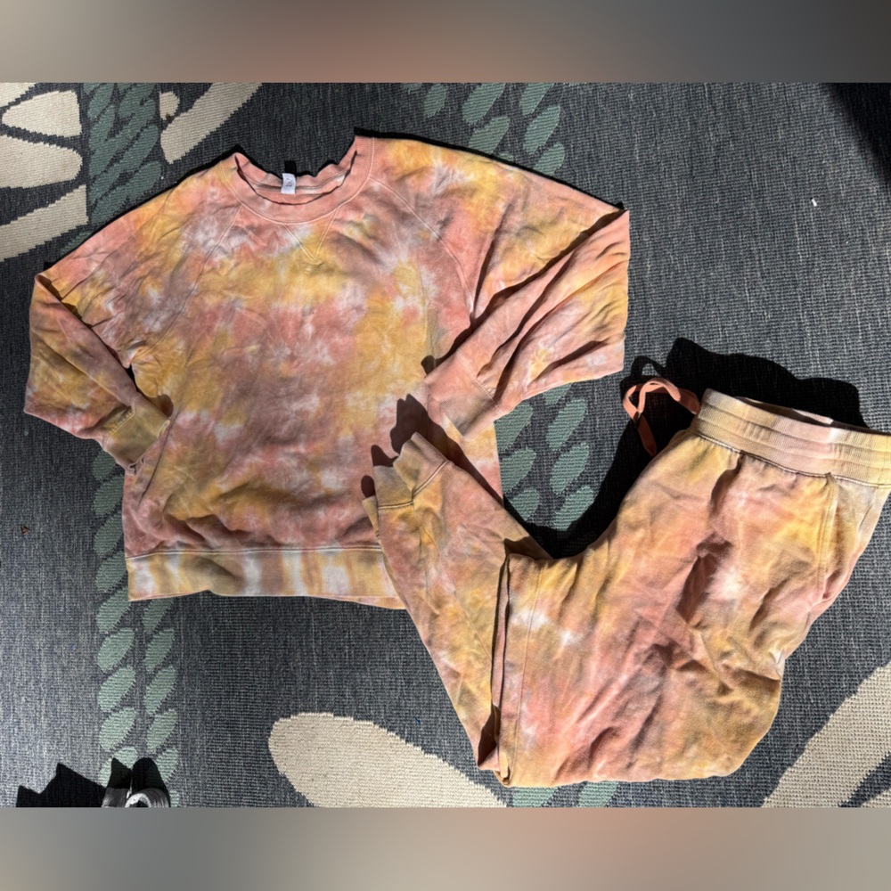 Old Navy Pink and Yellow Tie-Dye Set large - Picture 2 of 11